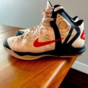 Nike Hyperagressor Shoes